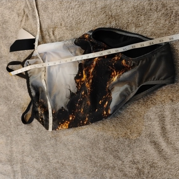 TYR Durafast Diamondfit Size 34 (L) One Piece Open Back NWT Swimsuit Pyrite - Picture 7 of 7